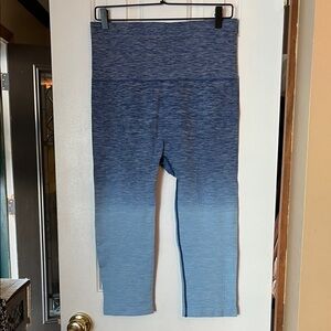 Yelete Blue Gradient Leggings